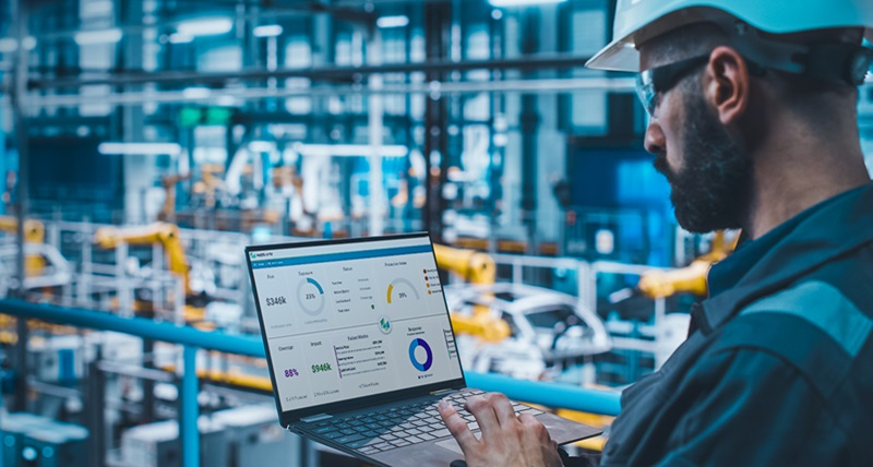 CMMS interface for smart facilities
